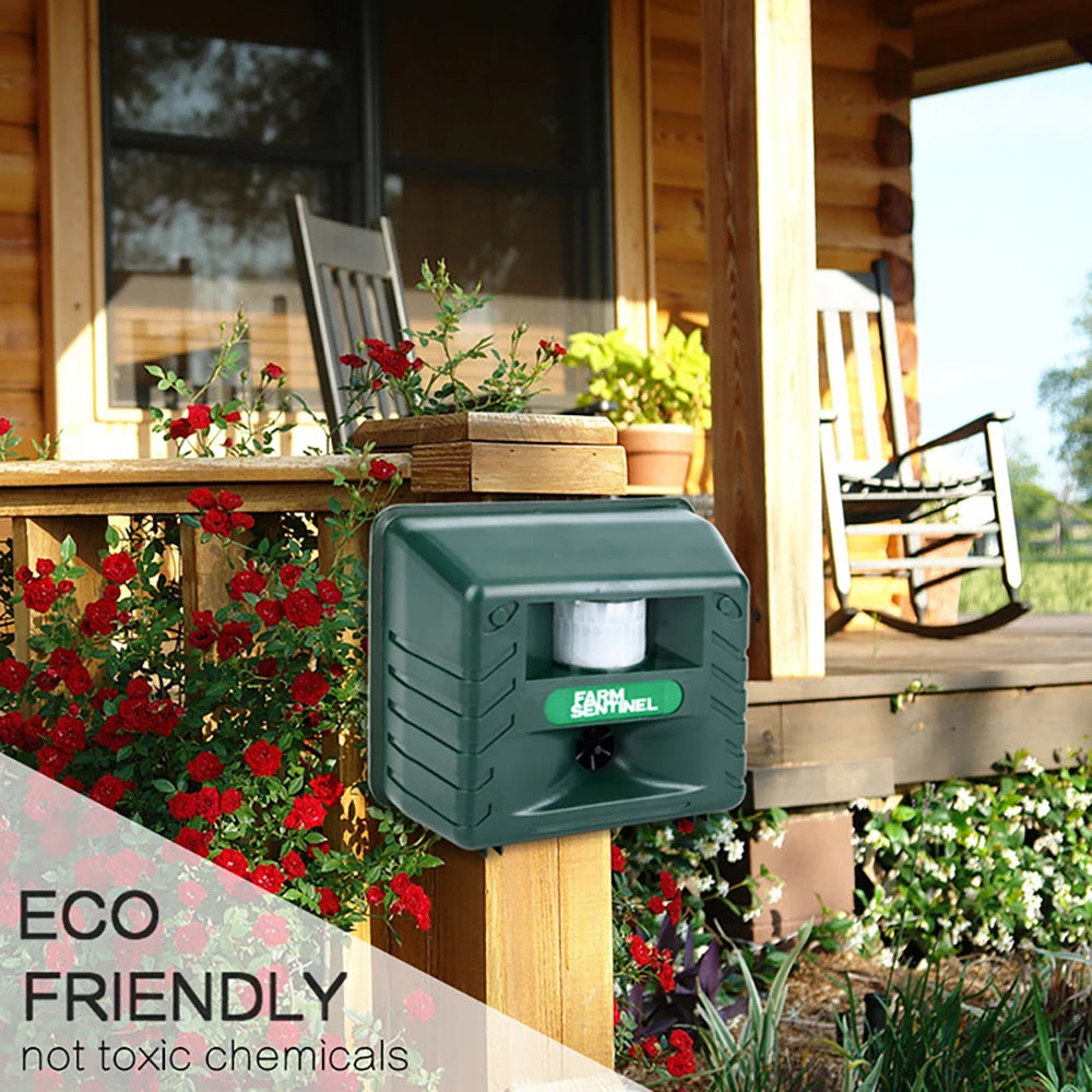 Solar Outdoor Pest Repeller &ndash; Ultrasonic Pest Deterrent