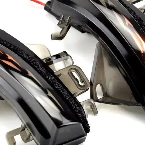 2pcs Dynamic Side Mirror Turn Signal LED for Lexus IS350 IS250C GSE26 2009-2013 by InterCyprus Trading Ltd