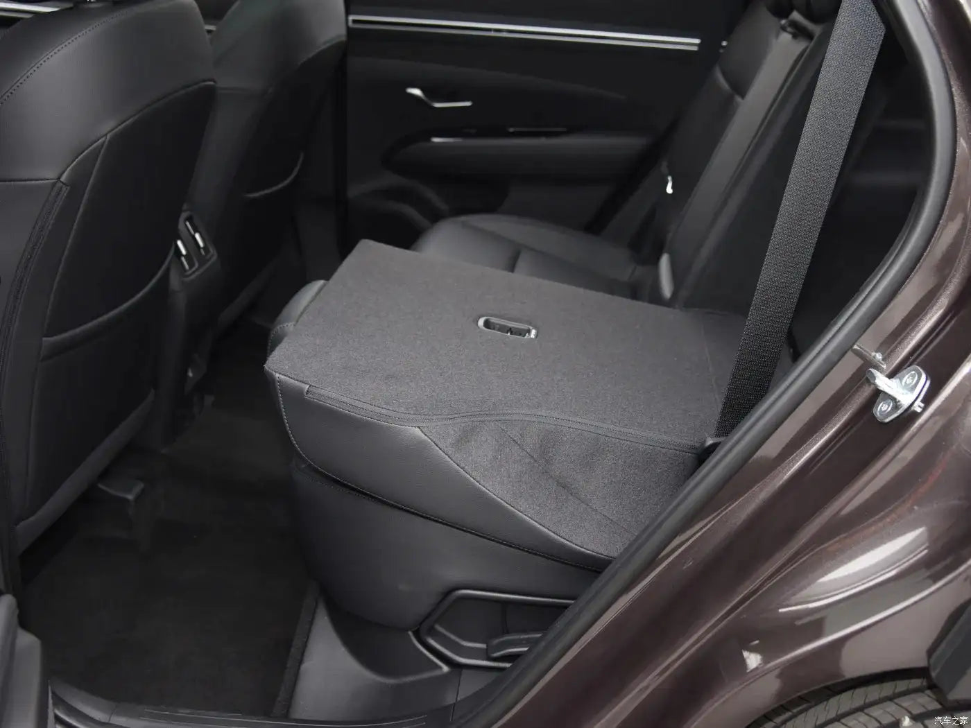 Hyundai Tucson 2020 2024 Custom Fitted Seat Covers
