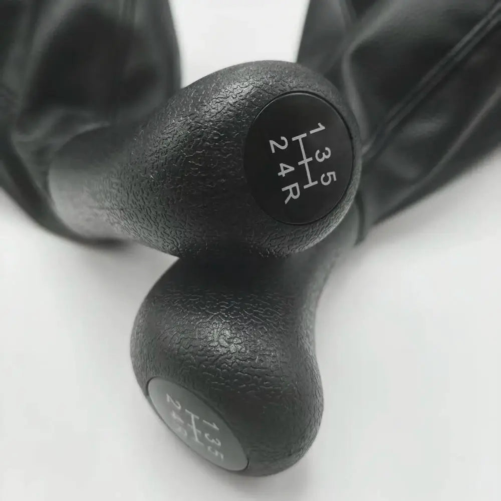 5-Speed Manual Gear Shift Knob With Leather Boot For Chery Celer Bonus J2 Fulwin2 by InterCyprus Trading Ltd