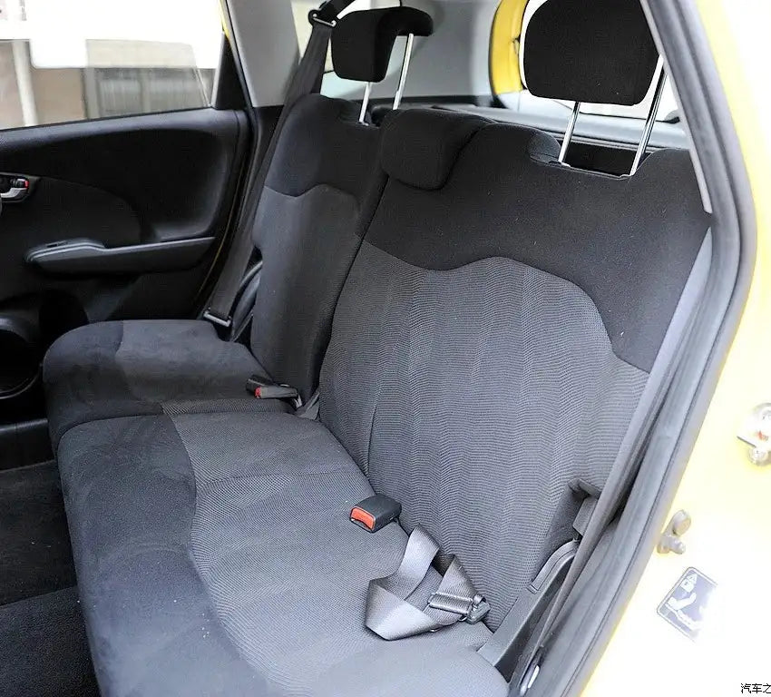 Honda Fit 2 Jazz II Faux Leather Seat Covers Set 2008-2015