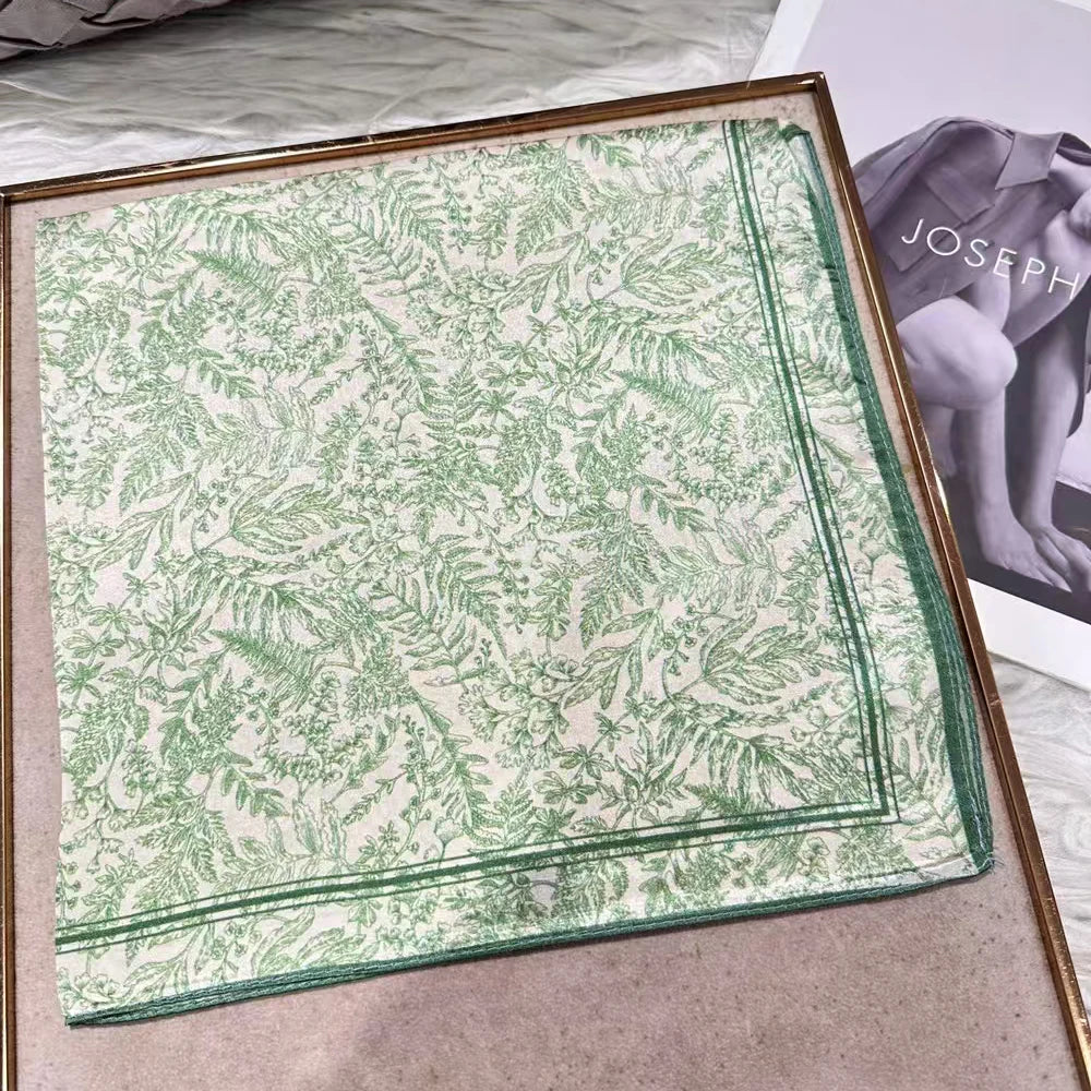 Green Women 100% Mulberry Silk Scarf &ndash; Elegant Floral Design for Versatile Styling