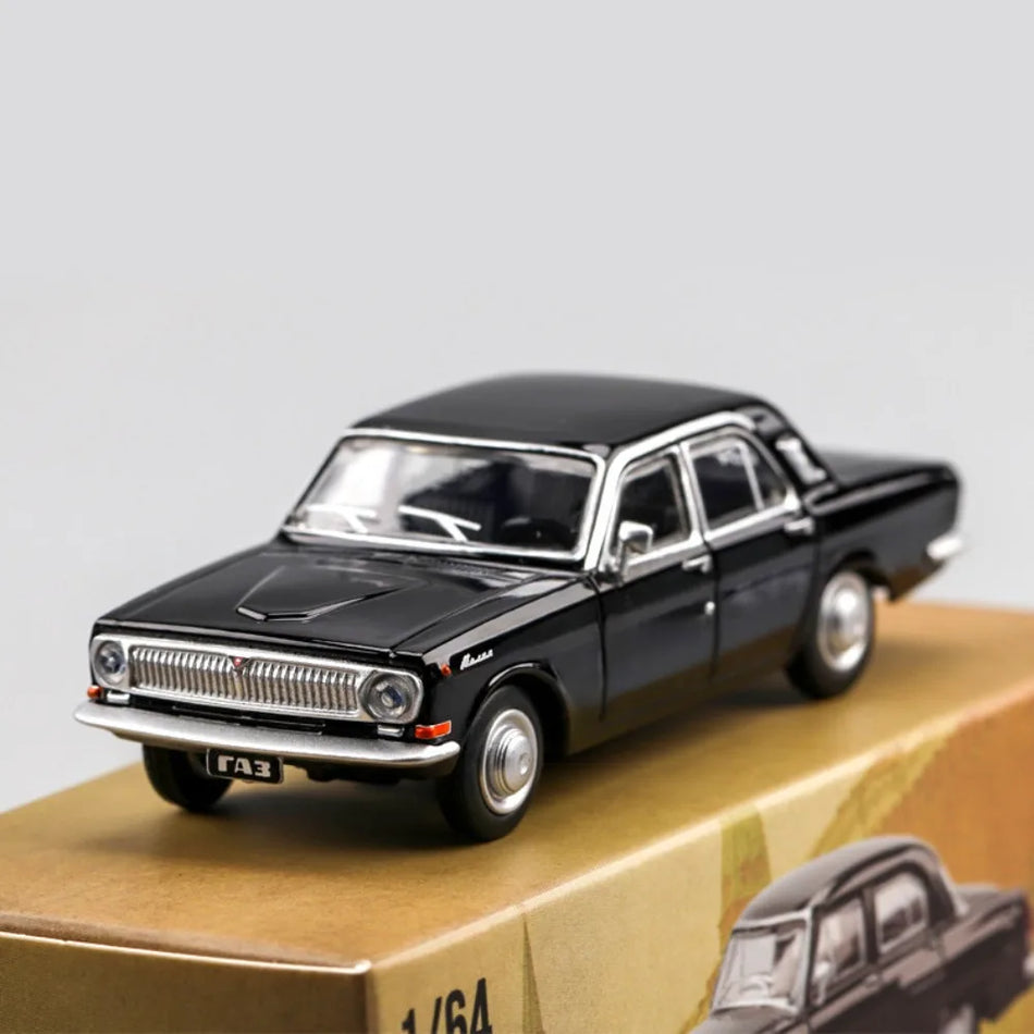 Model de mașină din metal turnat cu caroserie din aliaj pentru LADA GAZ-24