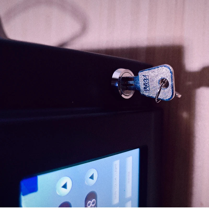 Přenosné zařízení pro laserovou terapii LLLT 1064nm na artritidu