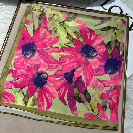 Green Women 100% Mulberry Silk Scarf &ndash; Elegant Floral Design for Versatile Styling