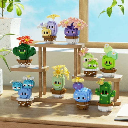 Micro Building Block Cactus Set &ndash; Creative Desk Decoration for Kids