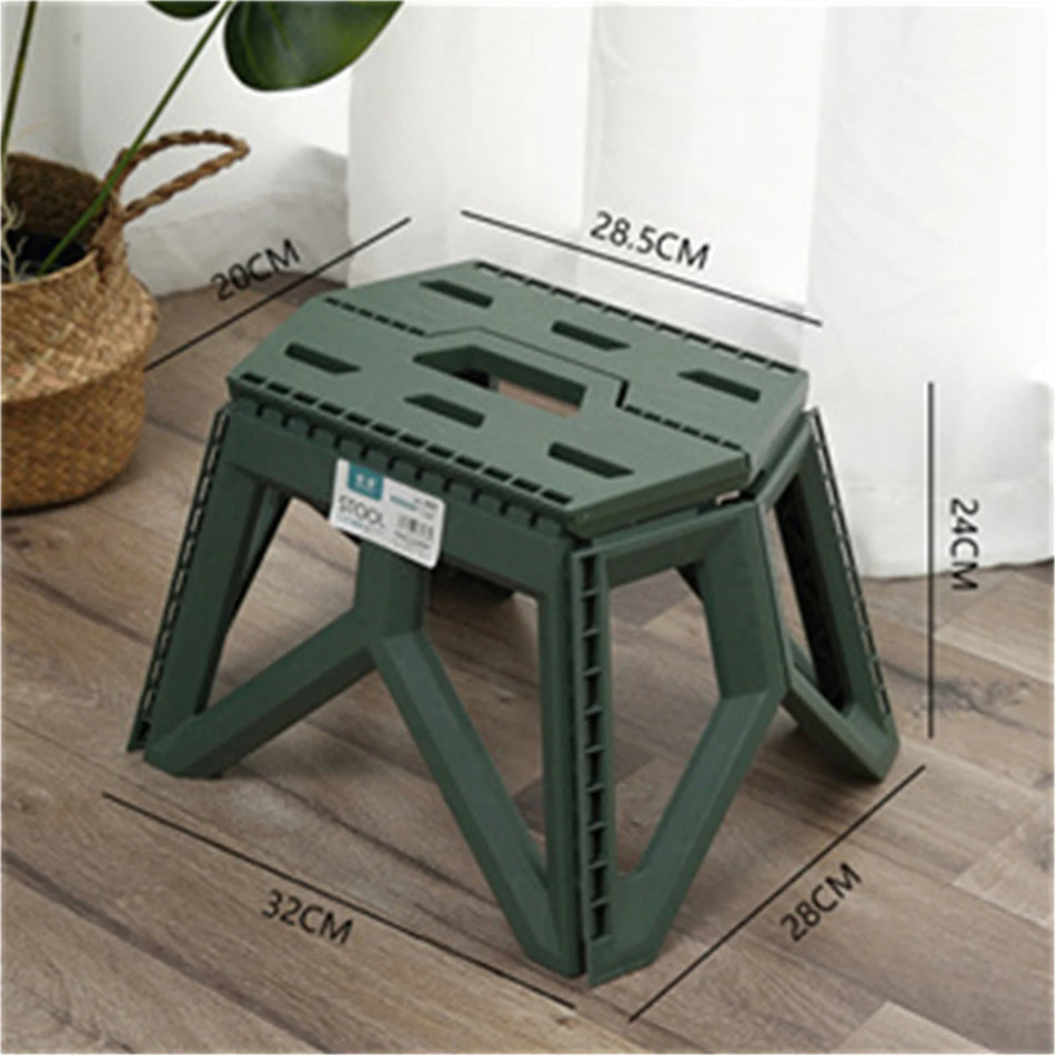 Portable Outdoor Folding Stool - High Load Capacity, Durable Fishing Chair for Camping and Beach green