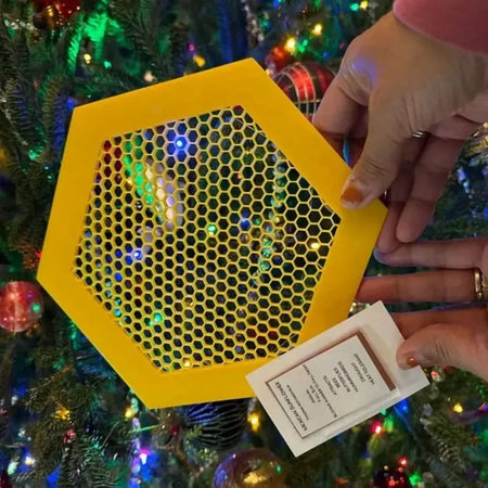 Floating Bee Island Waterer - Hexagonal Drinker Tray