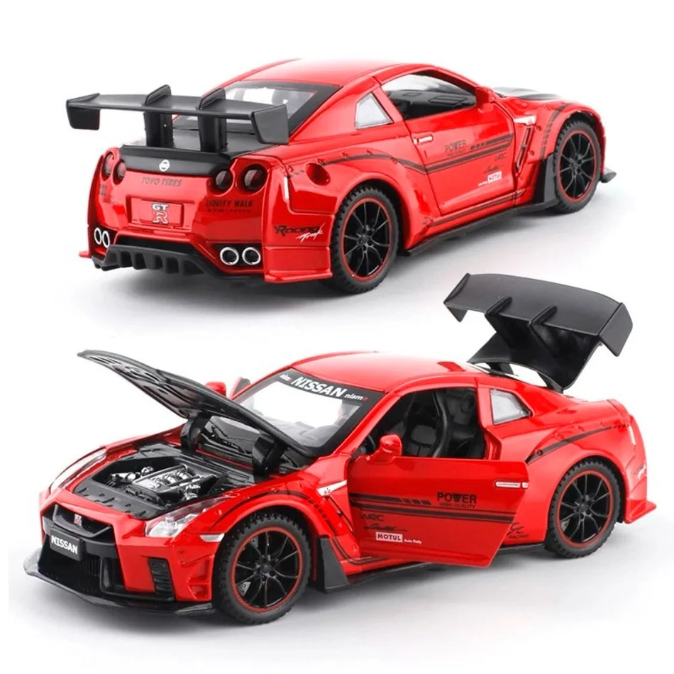Model de mașină GTR R34/R35 din aliaj turnat, cu uși deschise și mecanism de retragere.