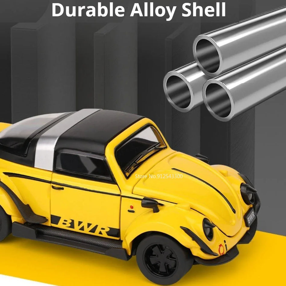 Model de mașină diecast Beetle Santana la scară 1:32, cu sunet și uși care se deschid.