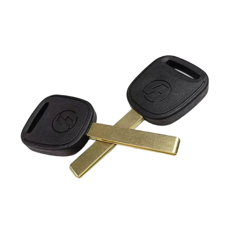 Key Blank For SHACMAN Shaanxi X3000 Spare Key Mechanical Key Embryo Original Accessories by InterCyprus Trading Ltd