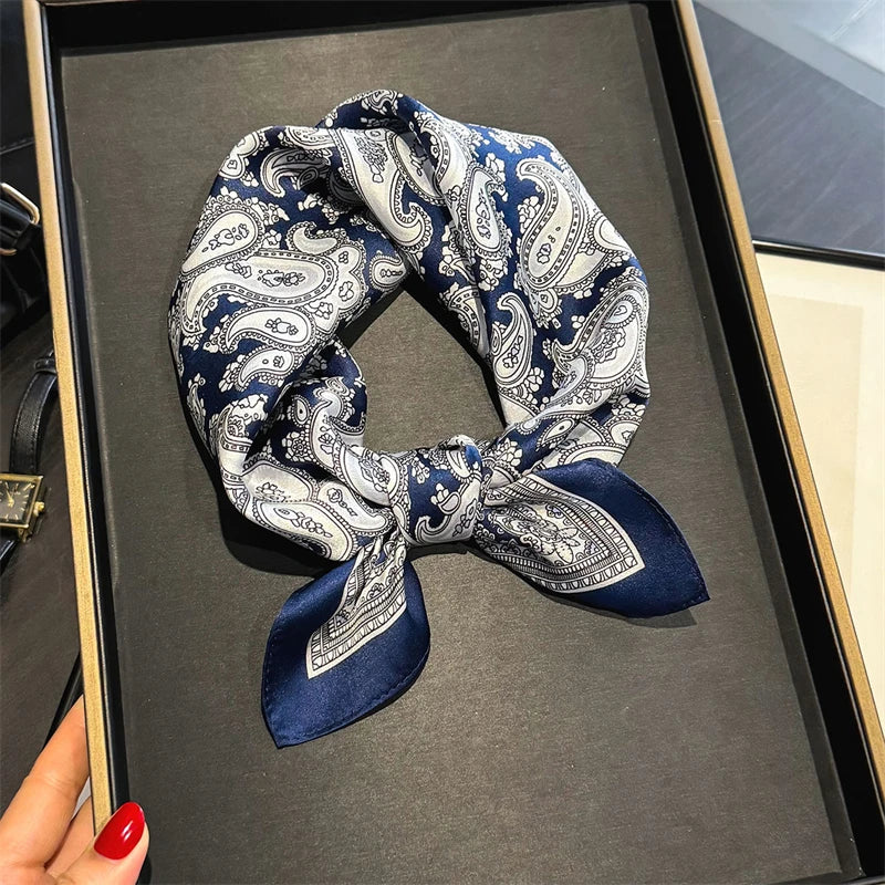 RUNMEIF Luxury 100% Silk Scarf &ndash; Elegant Horse Print Design JZA1782-01 / 53x53cm / CHINA