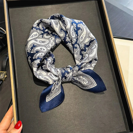 RUNMEIF Luxury 100% Silk Scarf &ndash; Elegant Horse Print Design JZA1782-01 / 53x53cm / CHINA