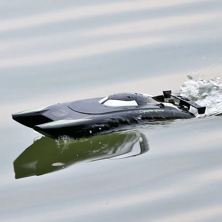 HGCYRCC 2.4G RC High Speed Waterproof Racing Boat 805