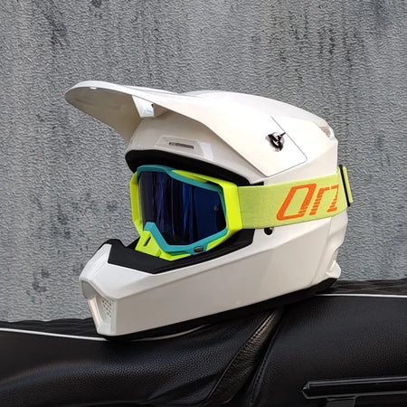 Off Road Racing Motorcycle Helmet &ndash; Full Face Protection