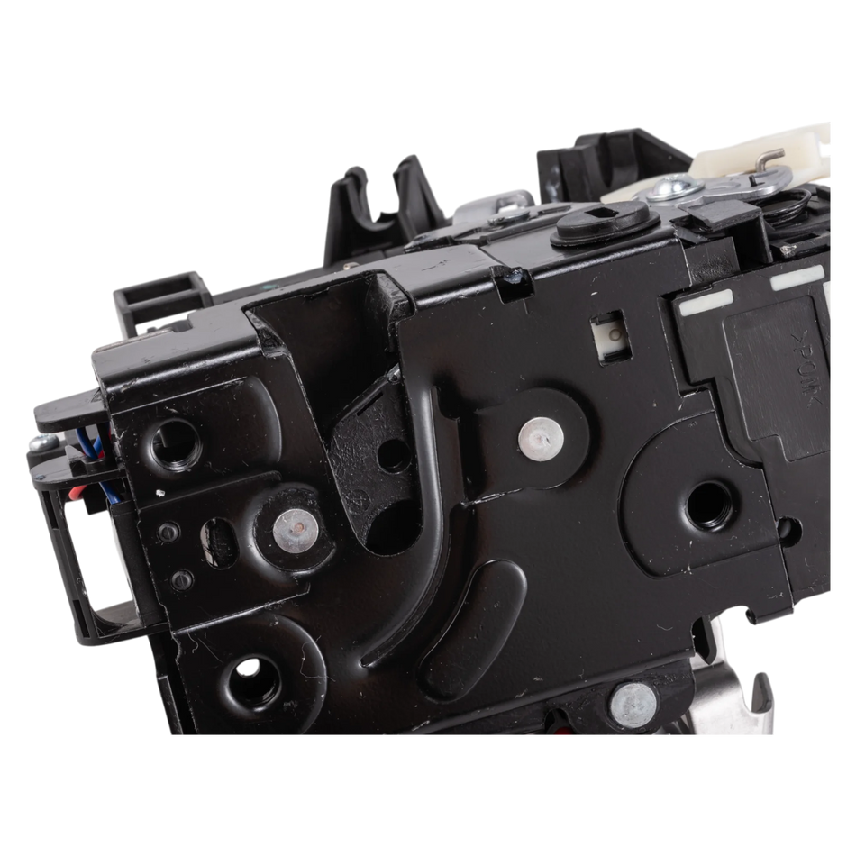 Takaoikean oven lukitusaktuaattori Audi A6 C5:lle (1997-2005)