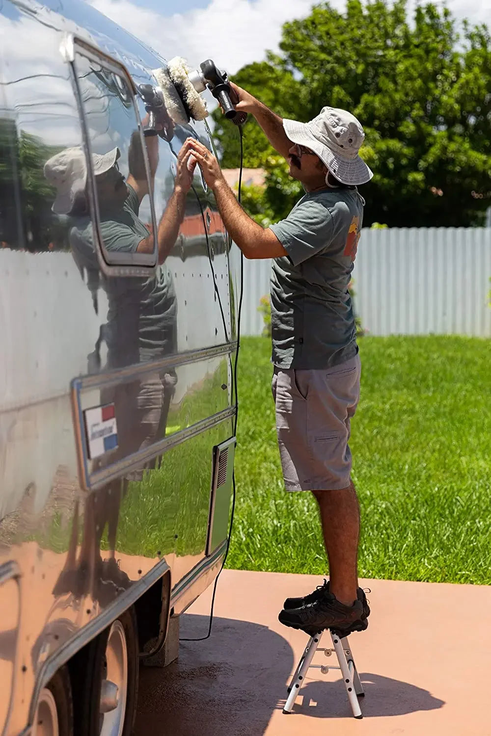 Aluminium Platform 2-Step Folding Ladder - Anti Slip Safety