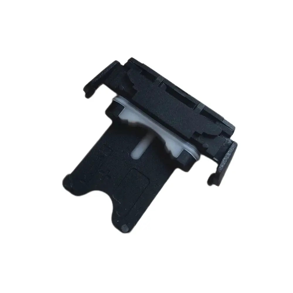 2pcs/lot Battery Clip Holder Replacement for Audi A4L A5 Q5L Q7 Car Key Accessories by InterCyprus Trading Ltd
