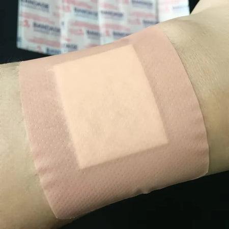 100 Pcs Medical Anti Bacteria Band Aid &ndash; Waterproof Plaster