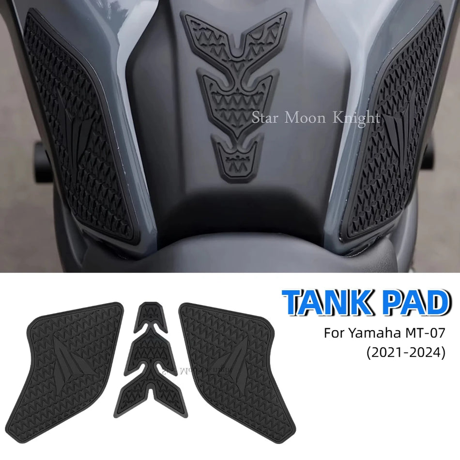 Yamaha MT-07 Tank Pad Protector med gummigreb for maksimal trækkraft, 2021-2024