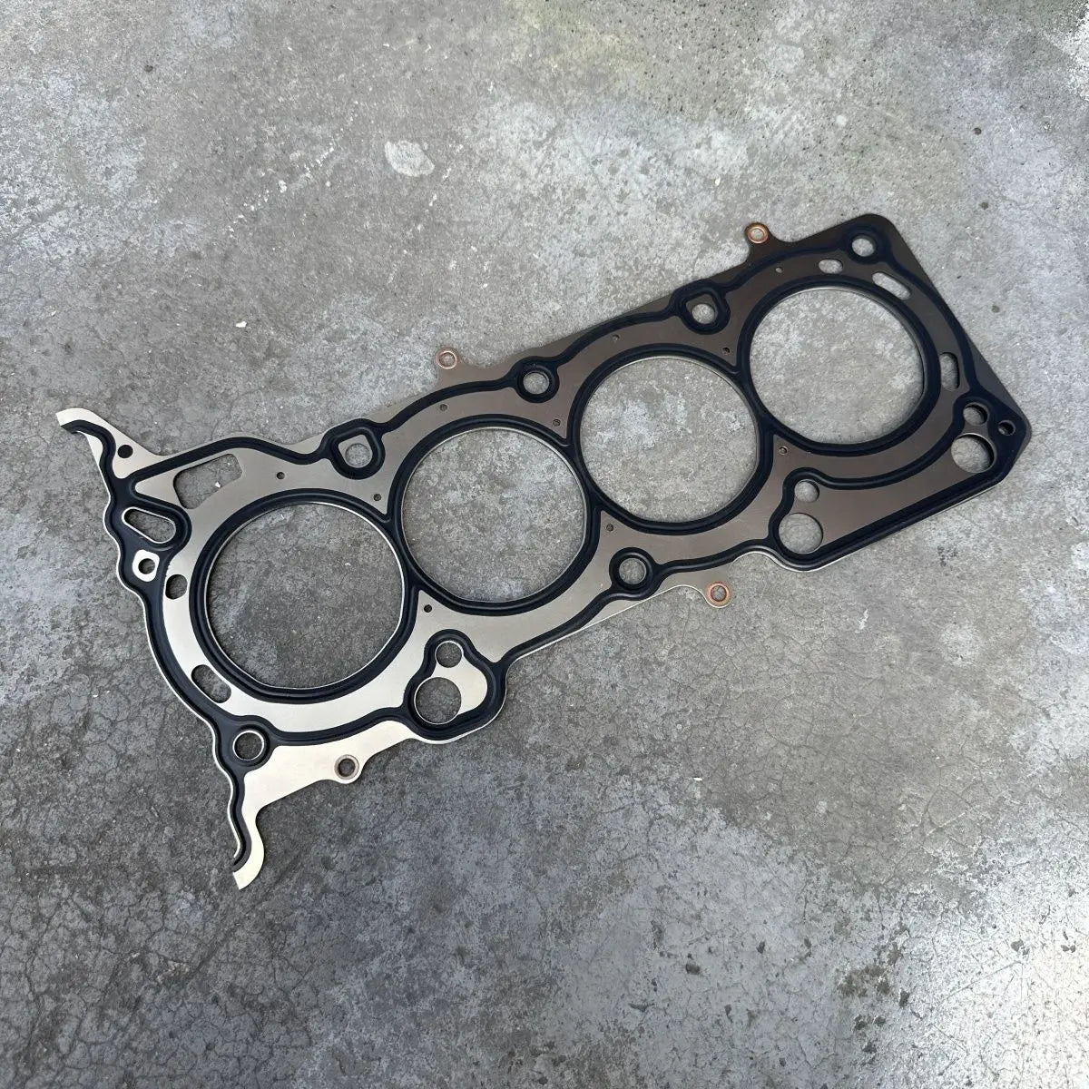Cylinder Head Gasket Set for JAC J7, Jiayue A5, Sehol A5 by InterCyprus Trading Ltd