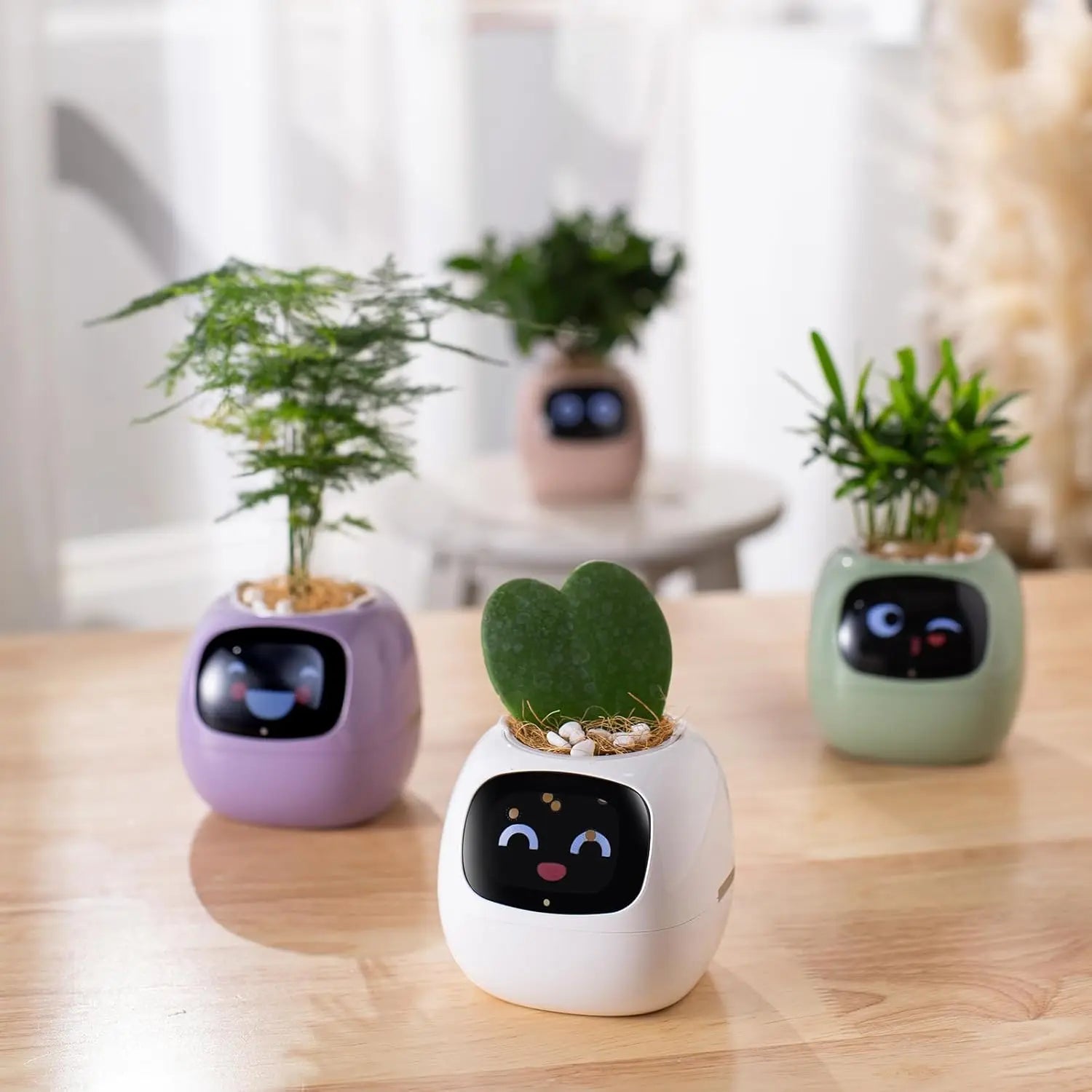 Intelligent Smart Pet Planter with AI Expressions and Sensors