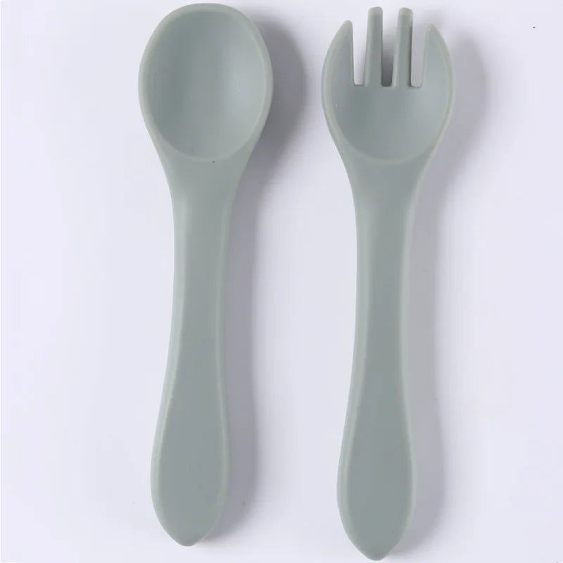 CZSAE Silicone Baby Spoon Set &ndash; Soft and Safe Feeding Solution Olive Green