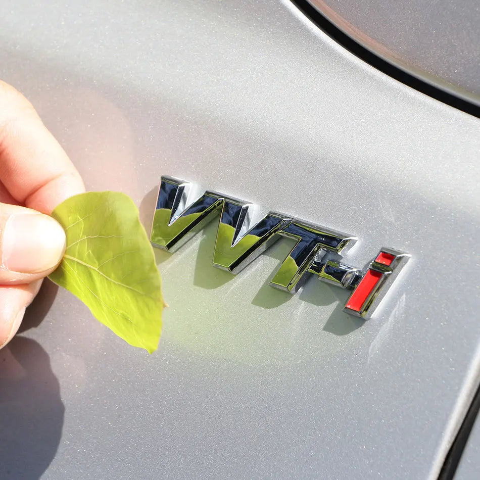 Universāla automašīnu pārveidošanas uzlīme VVT-i sacīkšu emblēma, hromēta ABS apdare