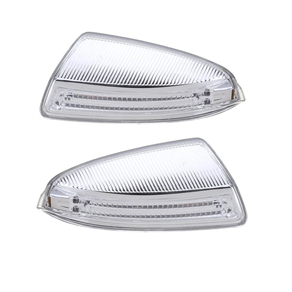 LED-küljepeeglite suunatuled Mercedes-Benz C-klassi W204 S204 jaoks