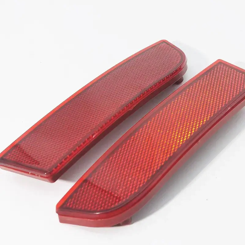 Rear Bumper Reflector for JAC Refine M5 T8 92412-V7010 by InterCyprus Trading Ltd