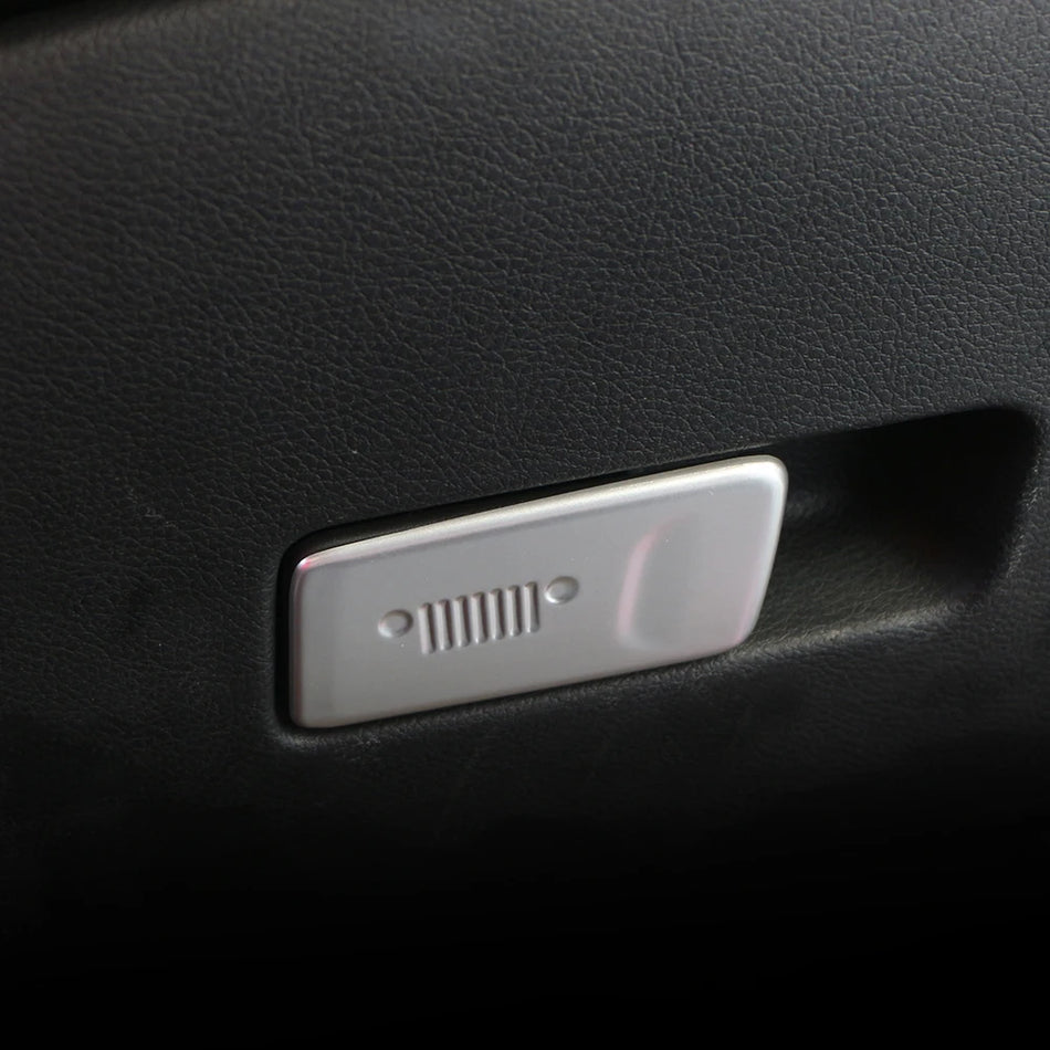 Adesivo de Manípulo de Caixa de Armazenamento Interior em Cromado para Jeep Compass e Renegade com Acabamento em Aço Inoxidável