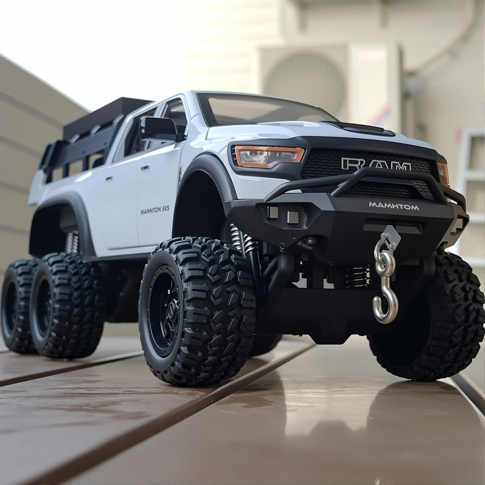 1:24 Scale Diecast Metal Pickup For Dodge Ram Mammoth TRX 6x6