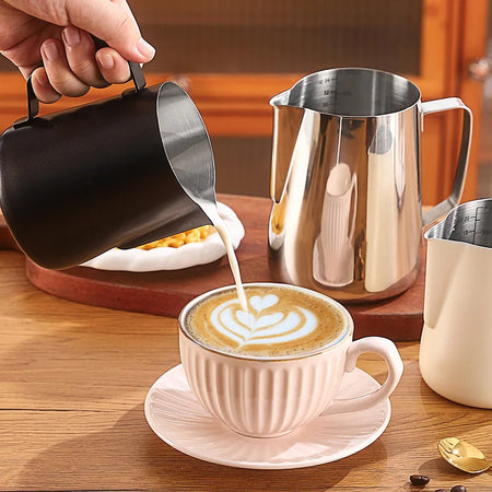WUWANLI Stainless Steel Milk Frothing Pitcher &ndash; Precision Measurement for Perfect Latte Art