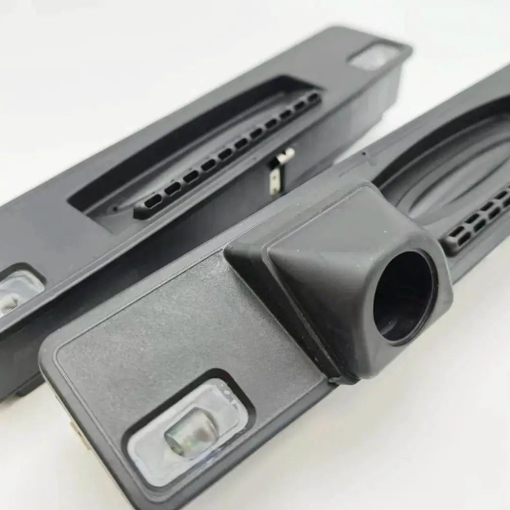Tailgate Boot Handle Release Switch 3 Pin For Ford Focus MK3 F1EB19B514AC by InterCyprus Trading Ltd