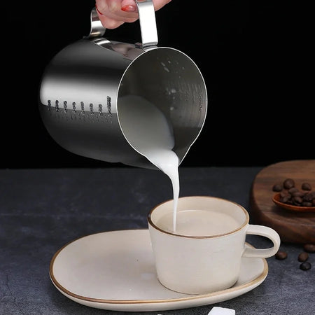 WUWANLI Coffee Latte Art Pitcher &ndash; Precision Control with Clear Scale