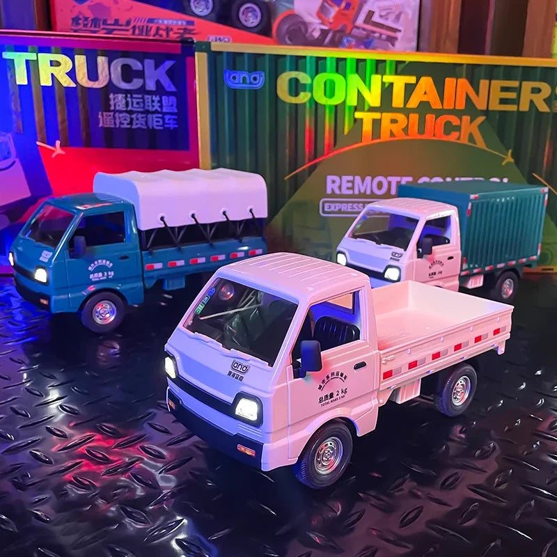 5CH RC Car Remote Control Vehicle &ndash; Realistic Sound and Light Effects