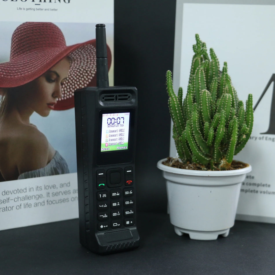 Portable 2G Phone Quad SIM 4800mAh - Long Battery Life