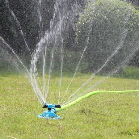 360 Degree Automatic Rotating Garden Sprinkler Nozzle - Efficient Lawn Watering