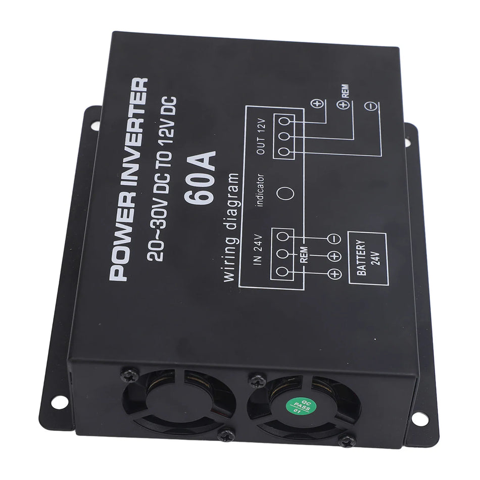 Convertor DC 24V la 12V cu control al temperaturii pentru vehicule