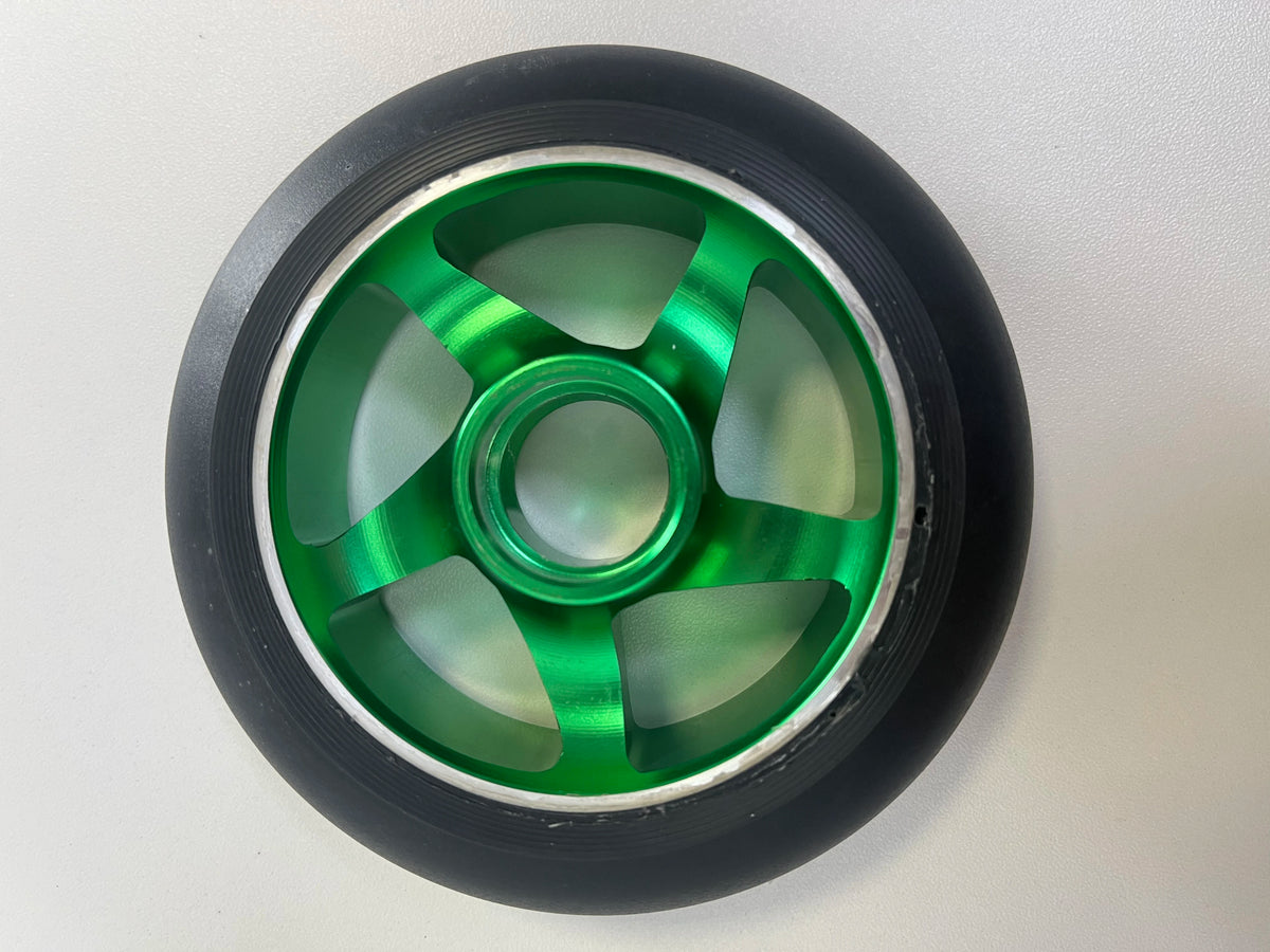 LHJ100 Skateboard Wheels &ndash; High Resilience and Silent Ride green