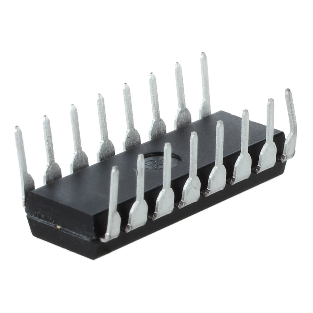 L293D Four-Channel Stepper Motor Driver IC Chip &ndash; Exceptional Control and Precision