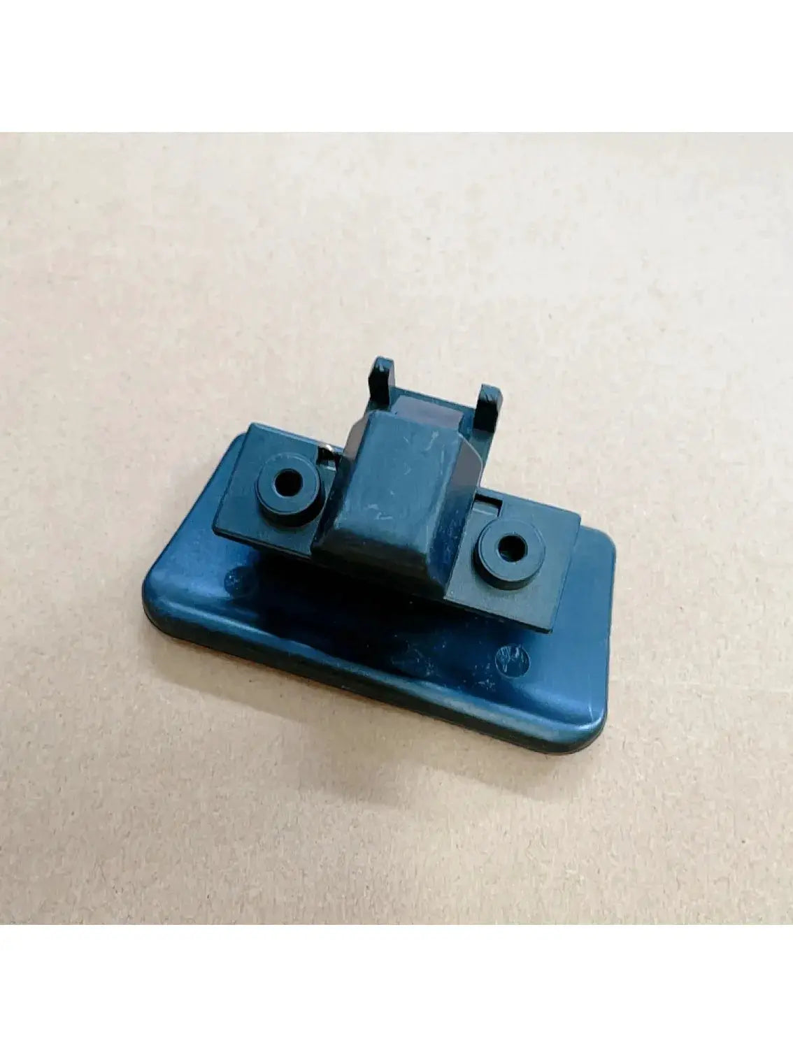 Car parts OE number 81520-4A002 for JAC Refine Glove box handle by InterCyprus Trading Ltd