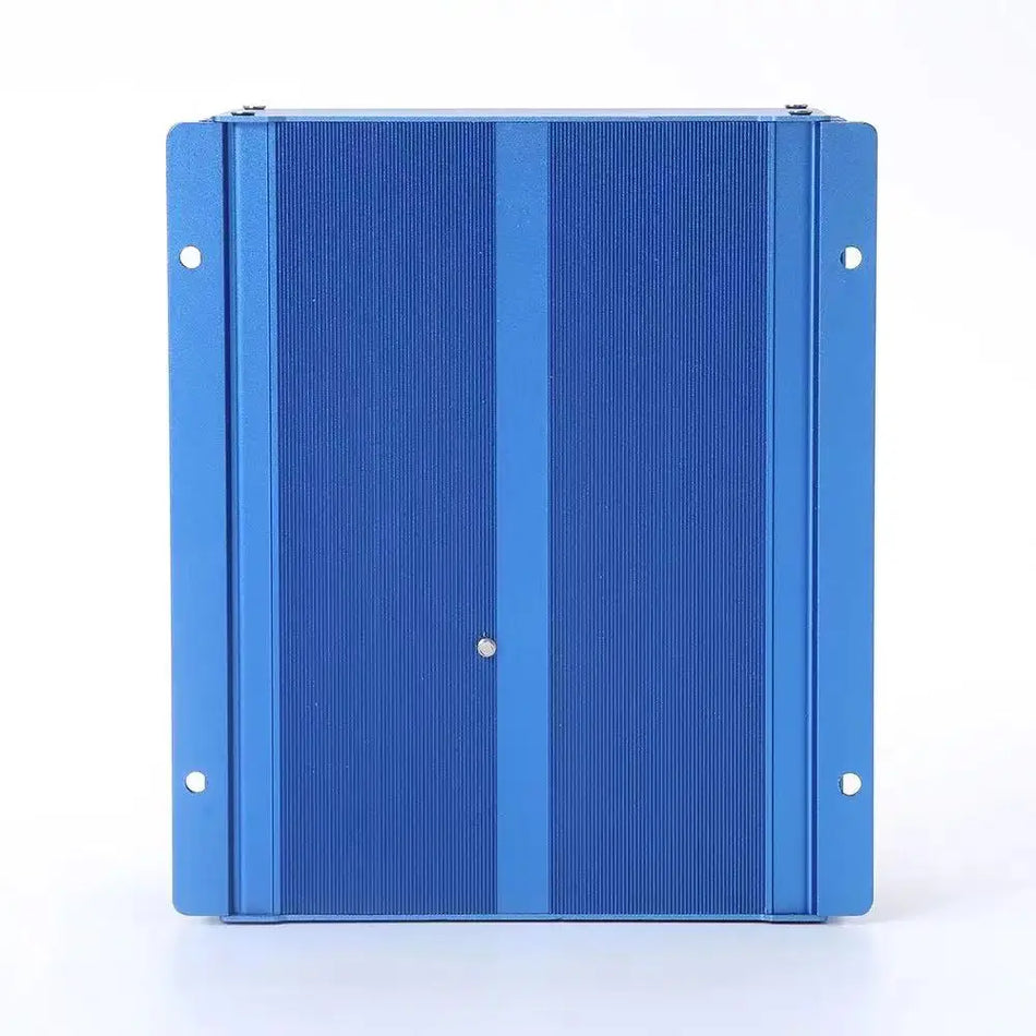 Sistema Ibrido Eolico e Solare Spedito in Europa 15KW 12V a 48V