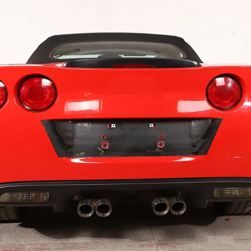 Copertura posteriore per targa in fibra di carbonio morbida per Corvette C6
