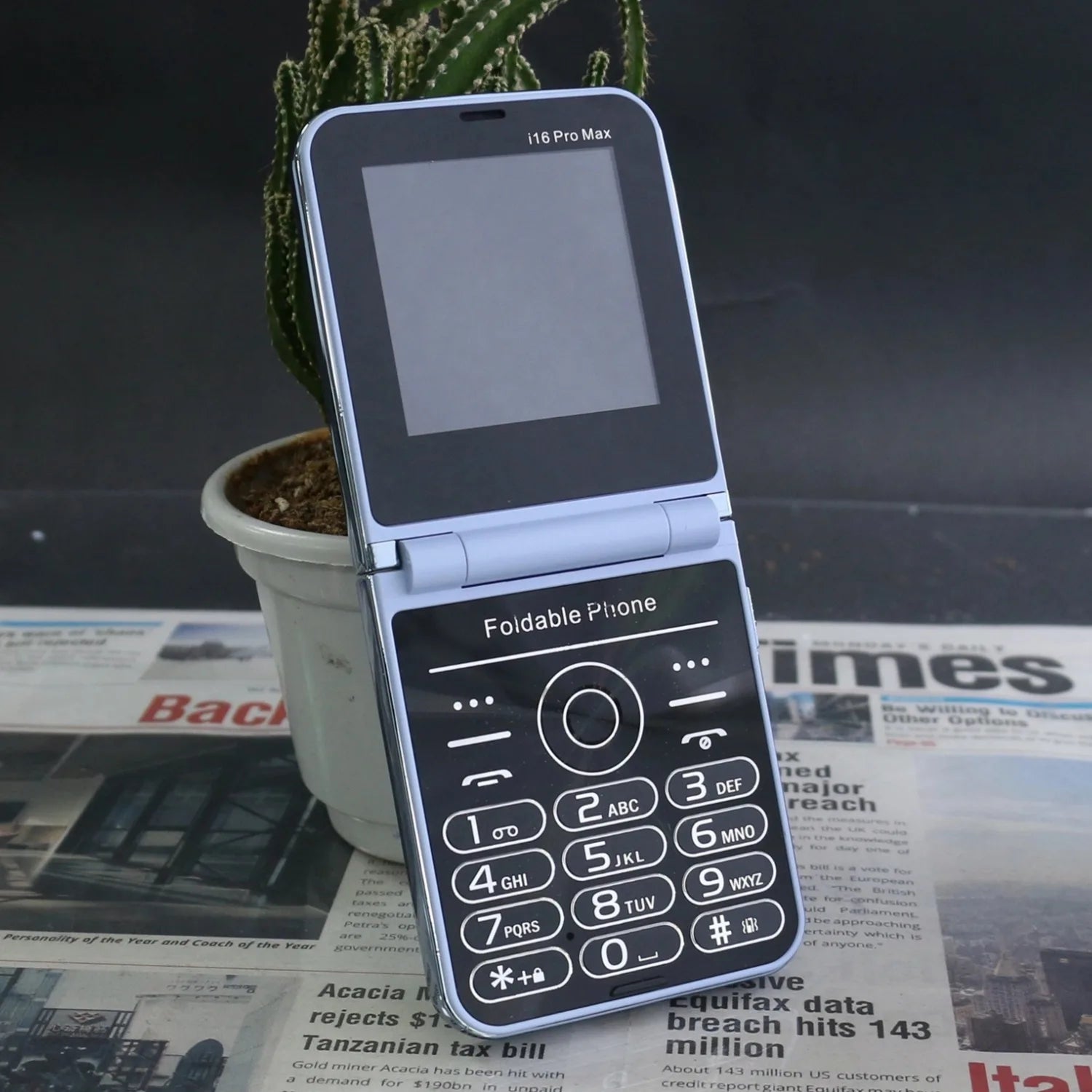 Nice Girl Flip Push Button Phone Four SIM &ndash; Low Radiation Blue / add 16G TF