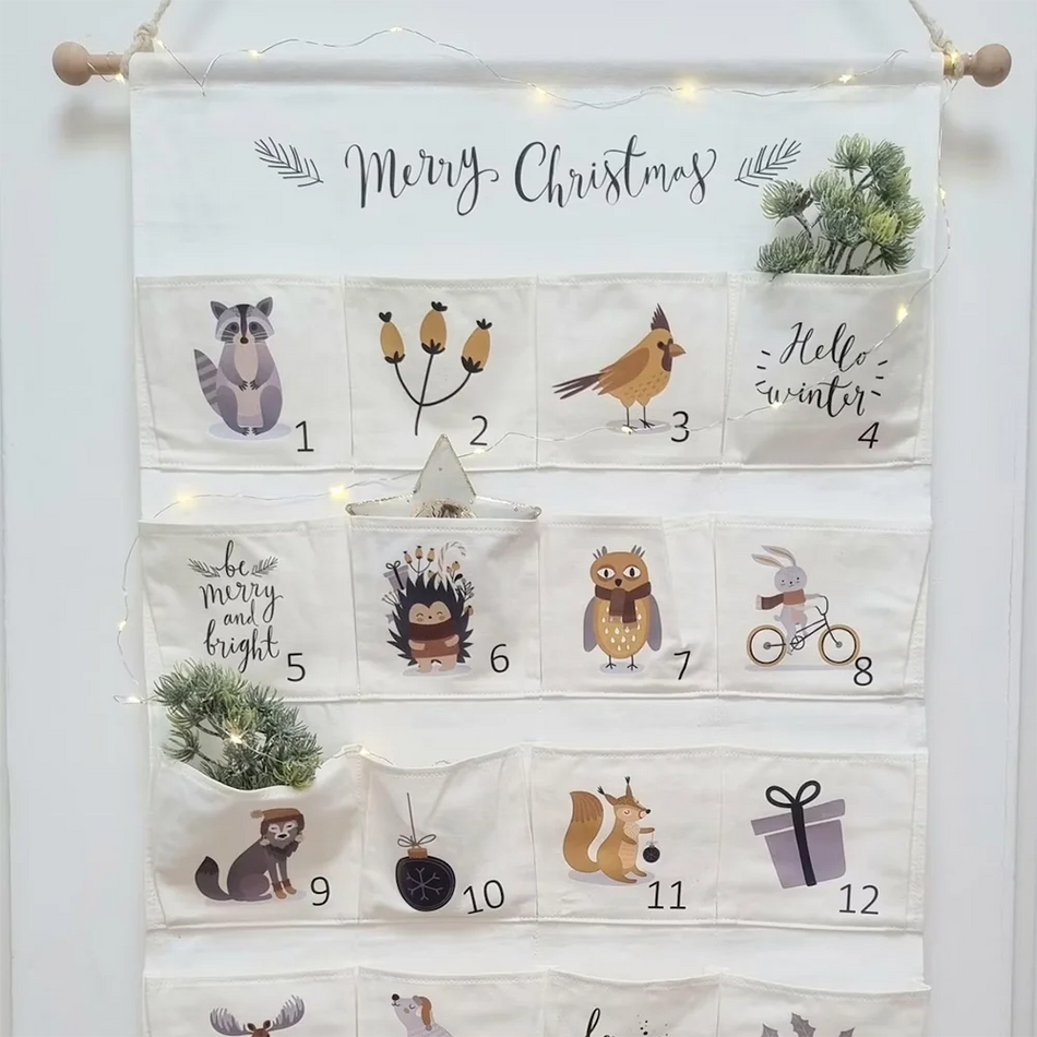 Calendar de Advent 2025 reutilizabil cu design de mașină și om de zăpadă, 24 de pungi din material textil, calendar de perete din amestec de in