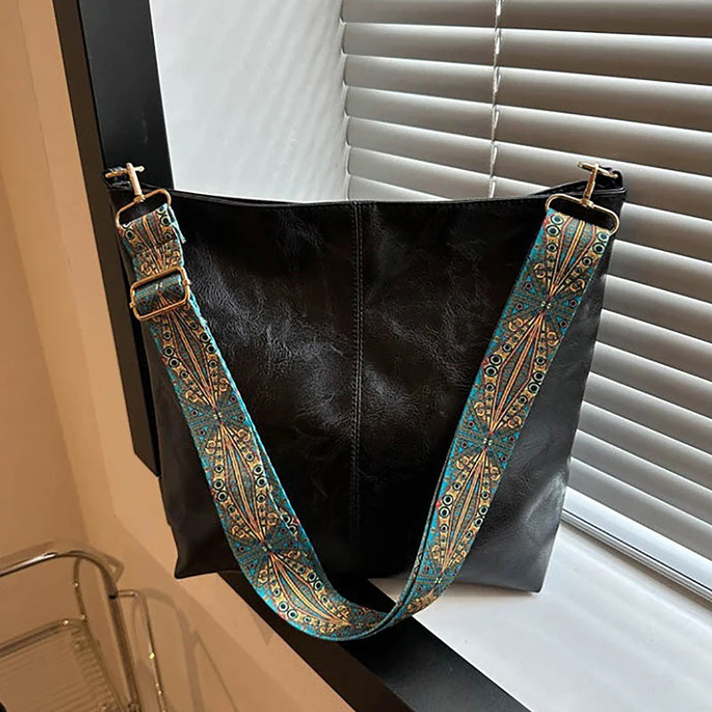 Vintage PU Leather Bucket Crossbody Bag with Wide Strap A1