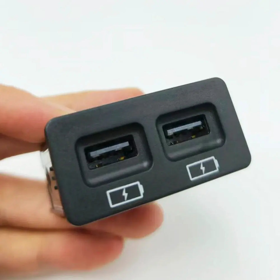 Dual USB-A Console Module J60-7901015BC for Chery Tiggo 5X Tiggo 7 OMODA C5 JAECOO J7 EXEED LX by InterCyprus Trading Ltd