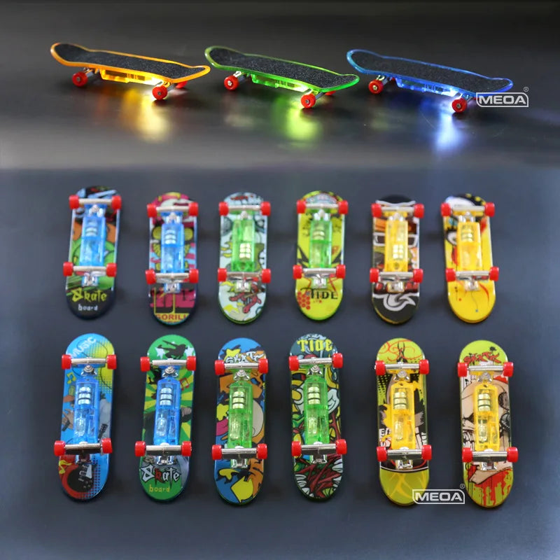 Luminous Metal Bridge Finger Skateboard Set &ndash; Illuminated Fun