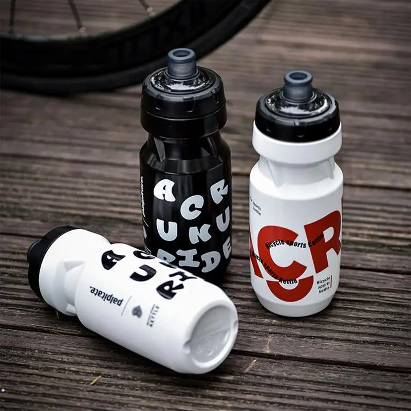 Portable Squeezable 0.6L Bicycle Water Bottle for MTB and Road Cycling